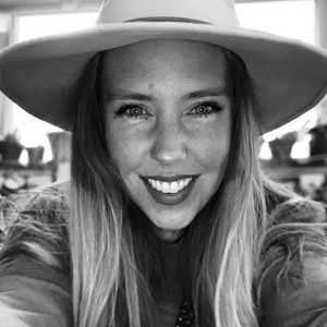Meet your Posher, Cassie